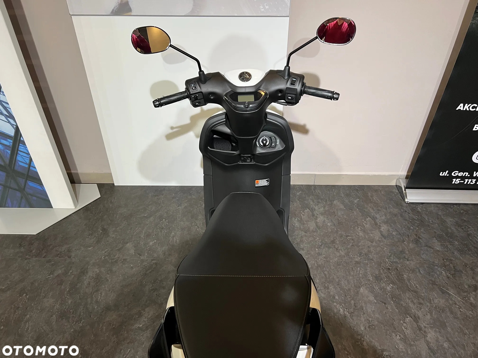 Yamaha Neos - 6