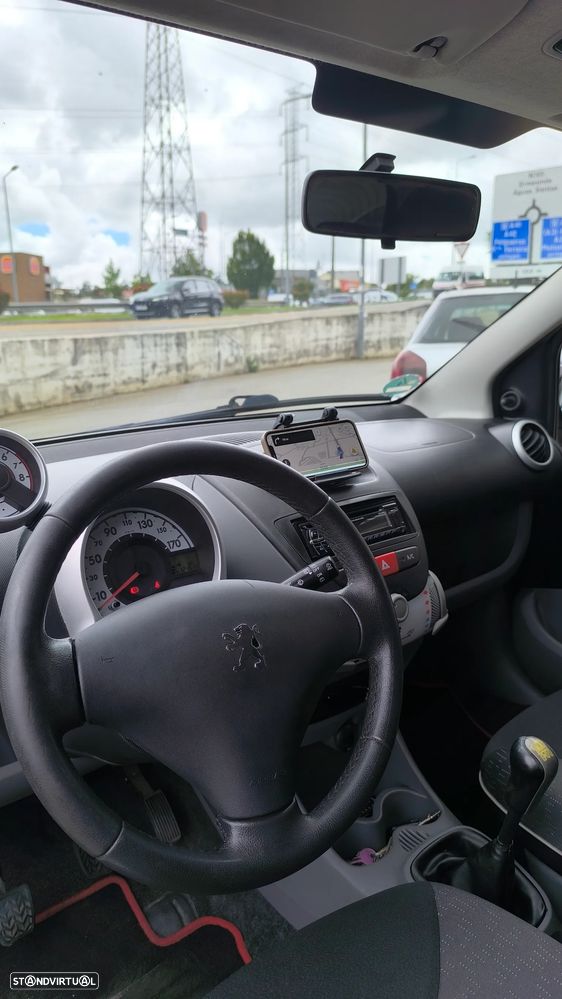 Peugeot 107 1.0 Sportium - 8