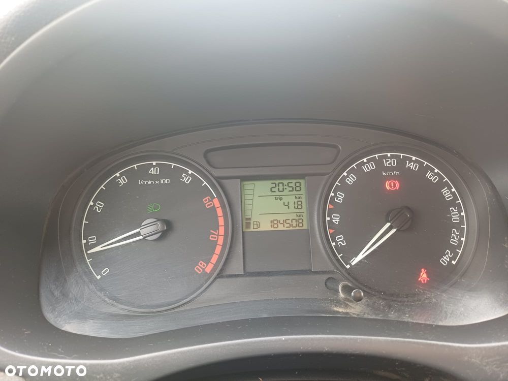 Skoda Fabia 1.2 12V Junior - 11