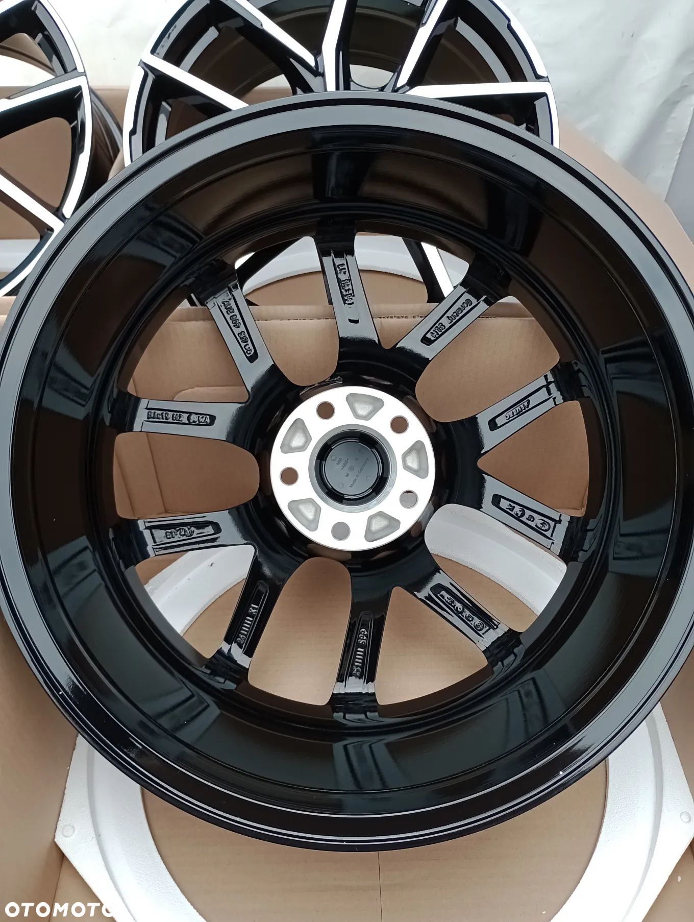 FELGI ALUMINIOWE NOWE 5x114 R19 8J ET40 TOYOTA AURIS AVENSIS BZ4X CAMRY C-HR COROLLA RAV4 VERSO YARIS CROSS - 14