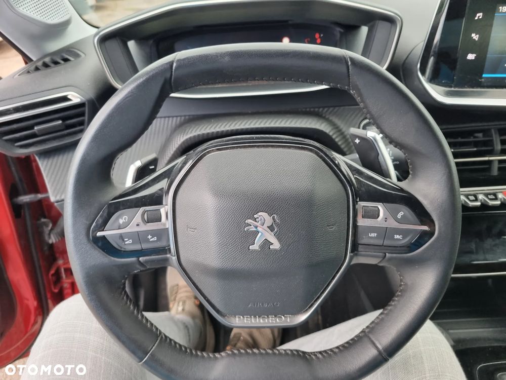 Peugeot 208 PureTech 130 EAT8 Allure Pack - 14