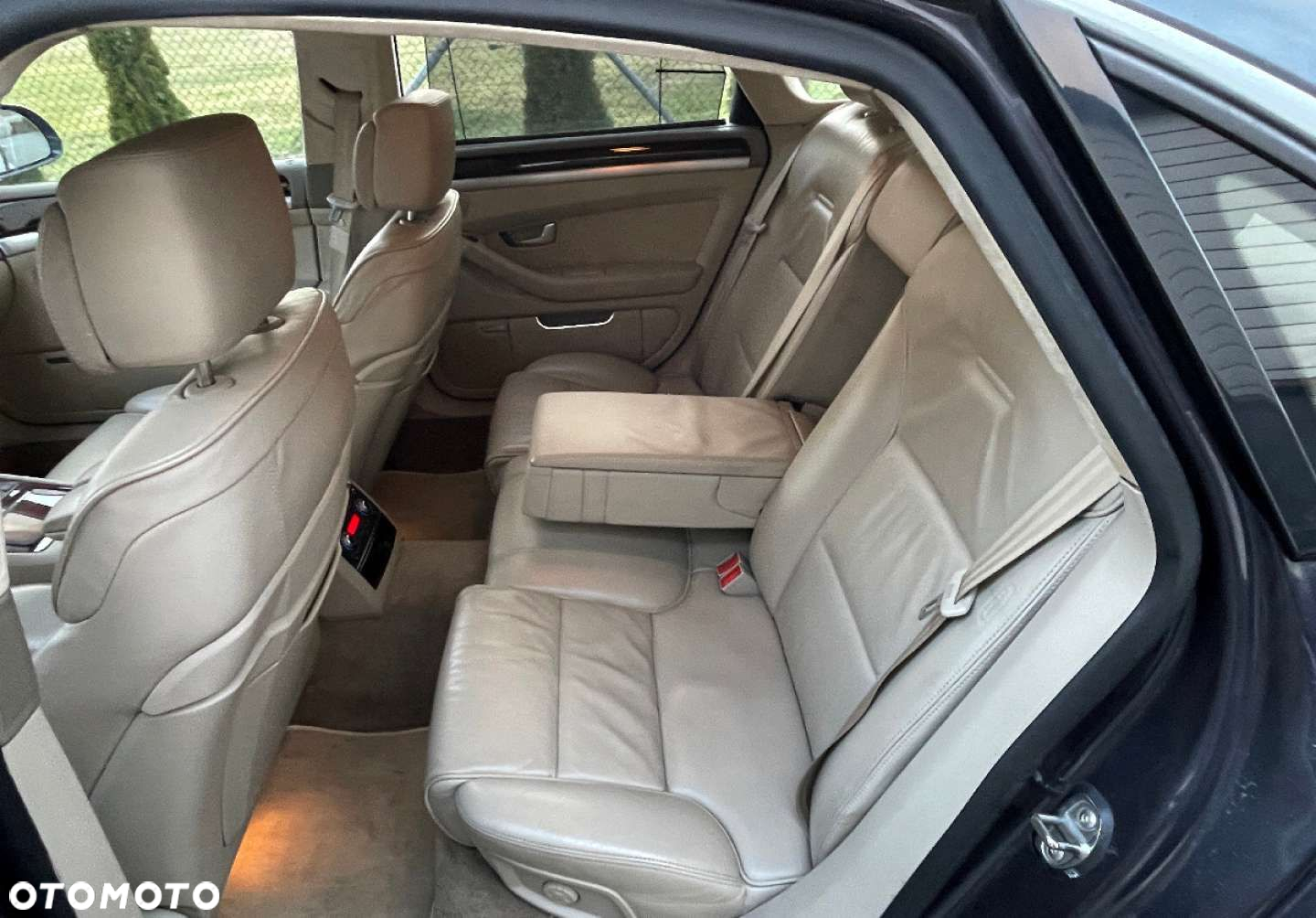 Audi A8 - 14