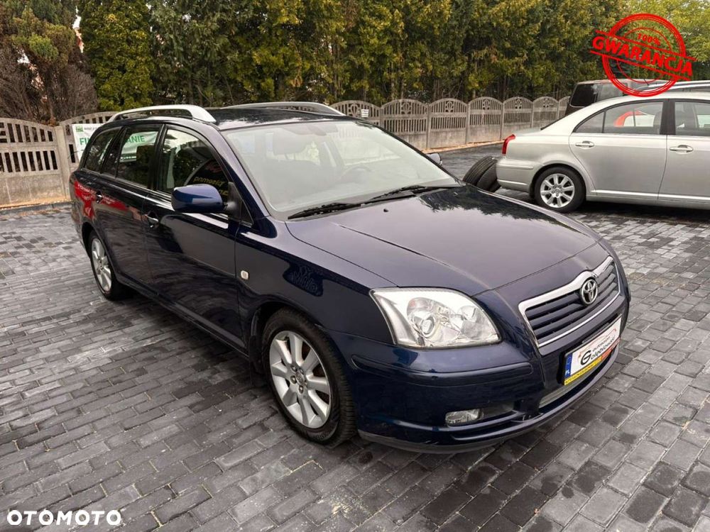 Toyota Avensis - 12