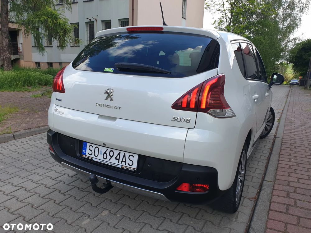 Peugeot 3008 HDi 150 Allure - 19