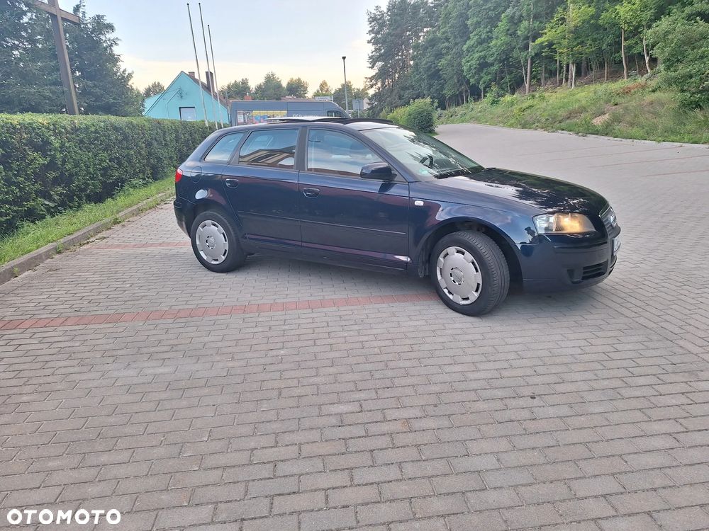Audi A3 Sportback 1.6 Attraction - 13