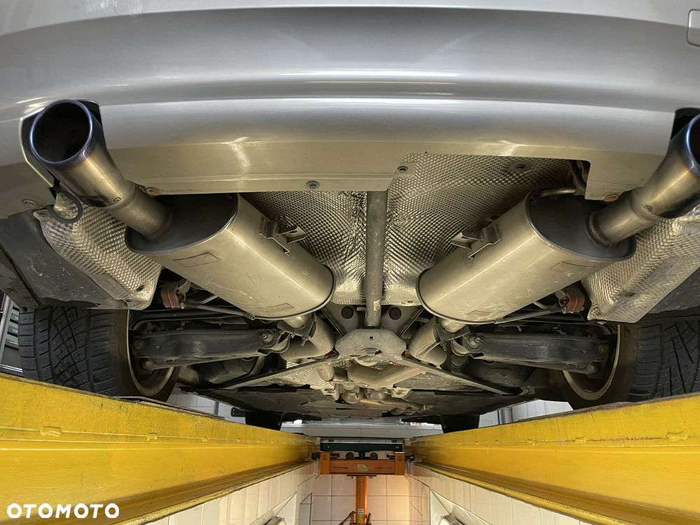 BMW Seria 3 335i - 18