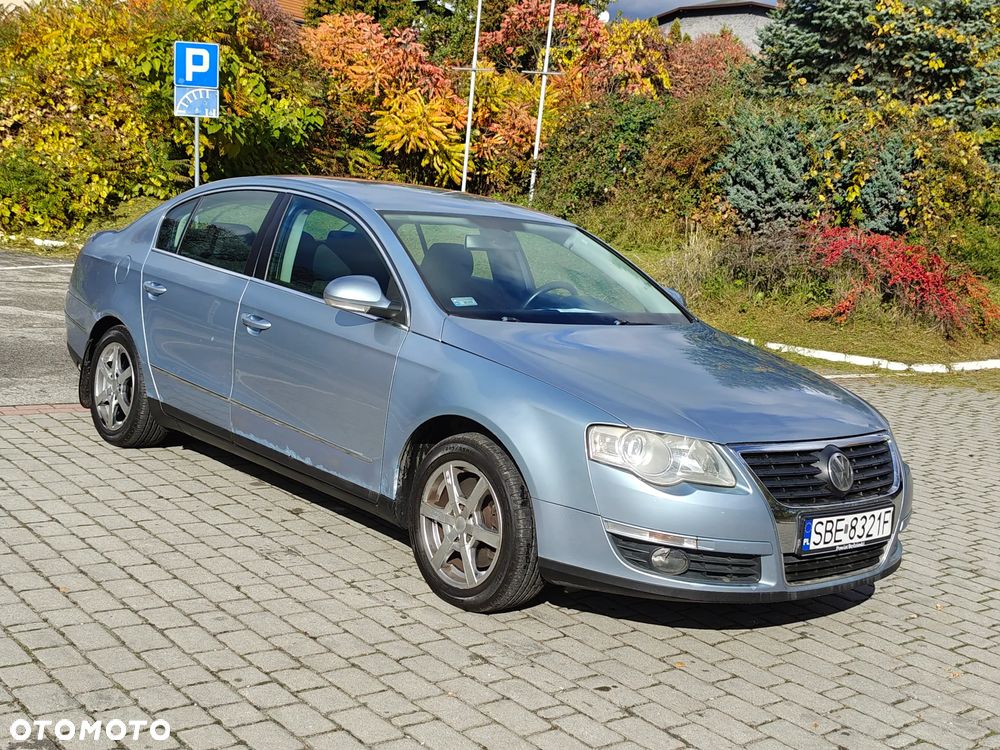 Volkswagen Passat 2.0 FSI Comfortline - 32
