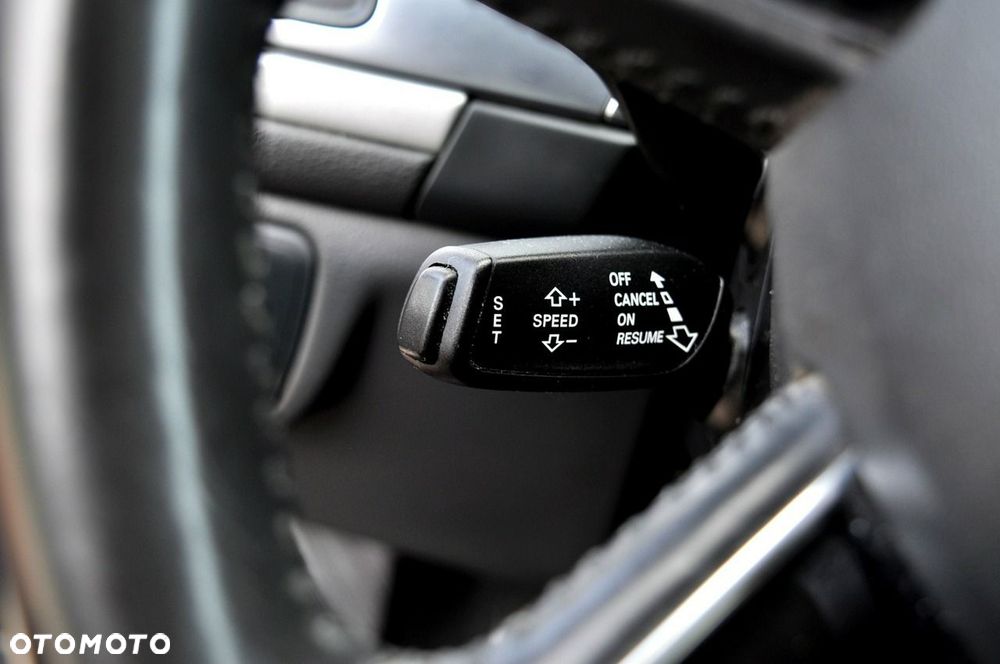 Audi A6 Avant 2.0 TDI Ultra - 23