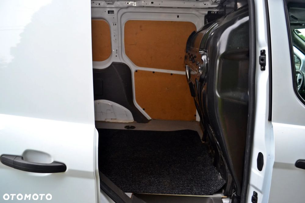 Ford TRANSIT CONNECT - 24