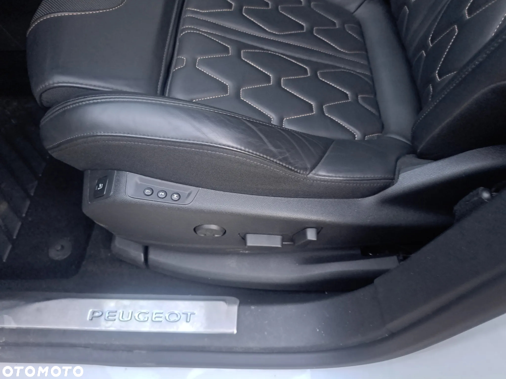 Peugeot 3008 - 10