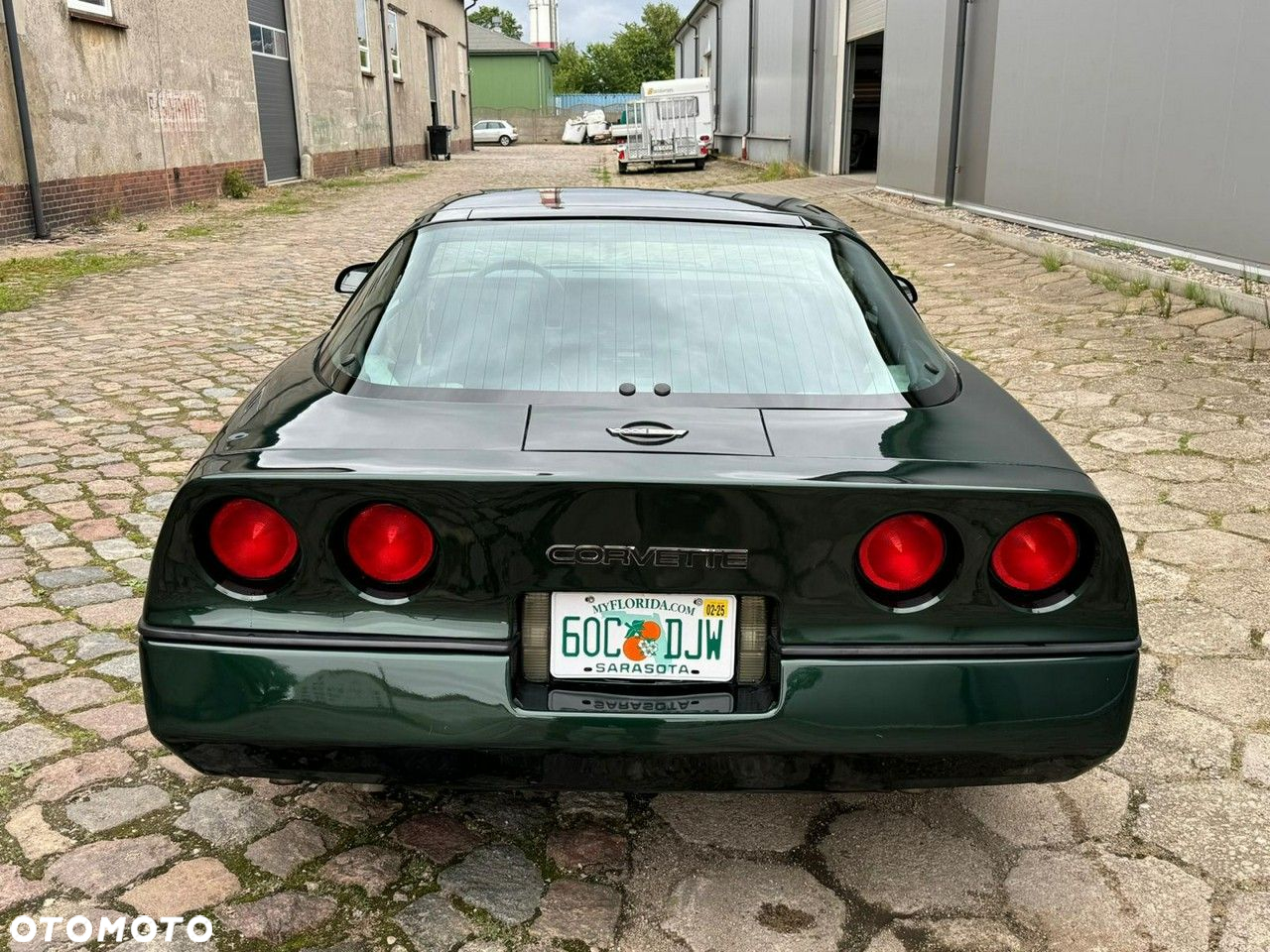 Chevrolet Corvette - 5