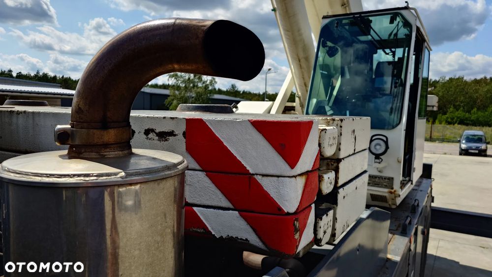Liebherr LIEBHERR LTM1050 - 32