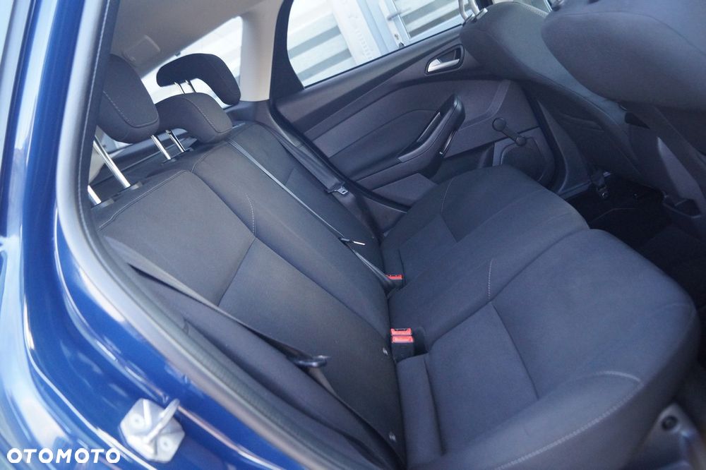 Ford Focus - 28