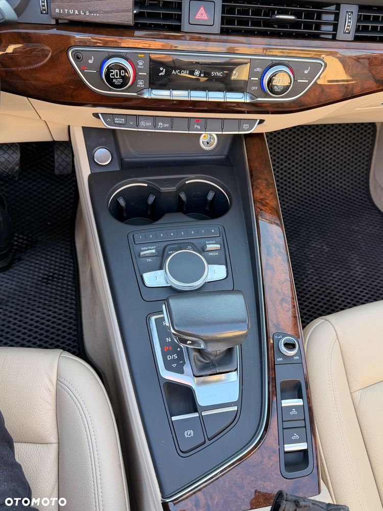 Audi A5 Cabrio - 17