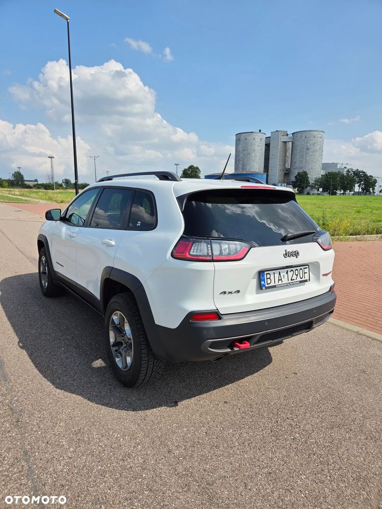 Jeep Cherokee - 6