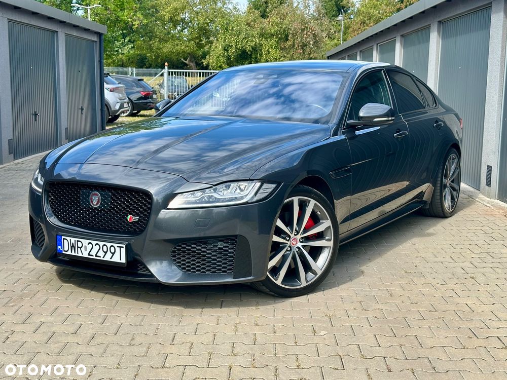 Jaguar XF S AWD - 4