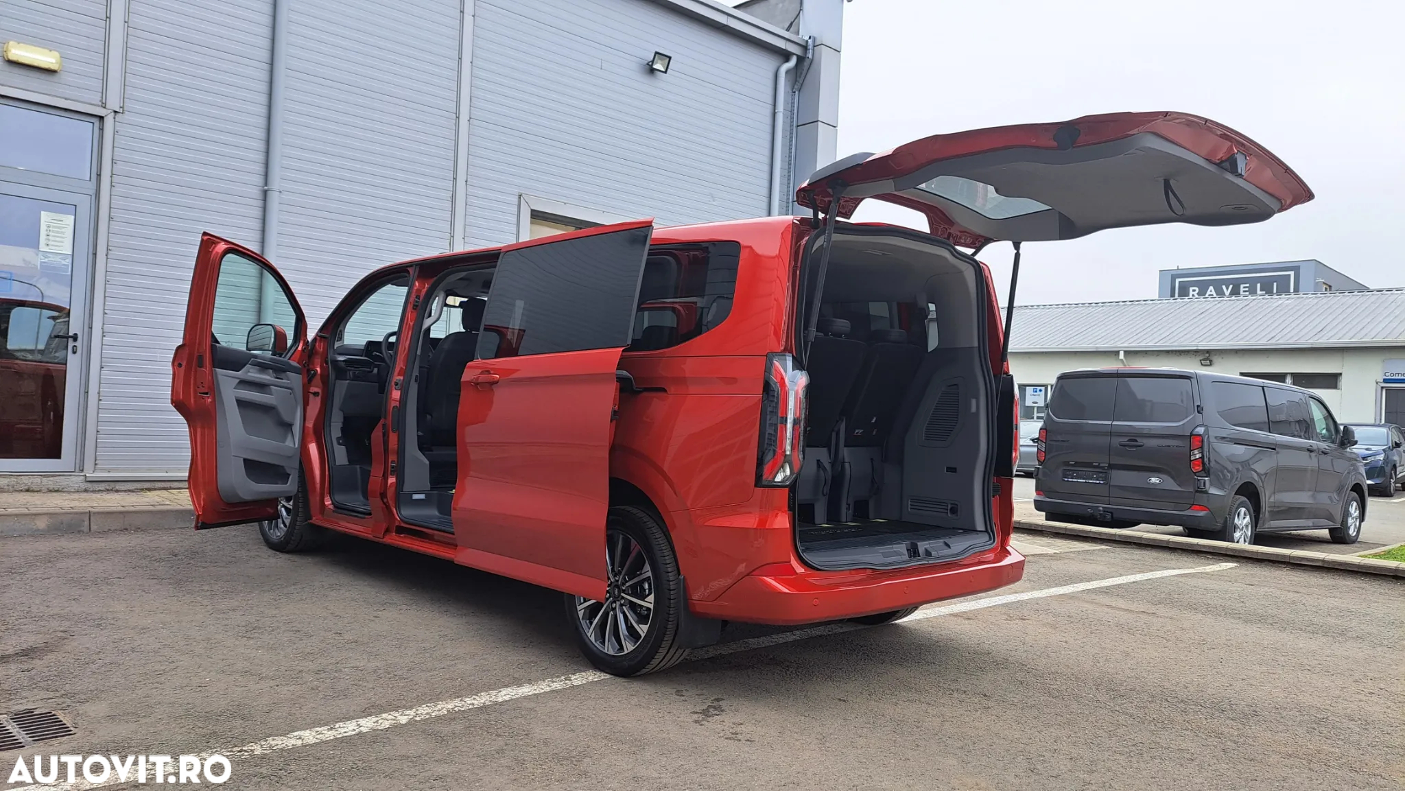 Ford Tourneo Custom 320 L2H1 4x4 Autm. TitaniumX - 6