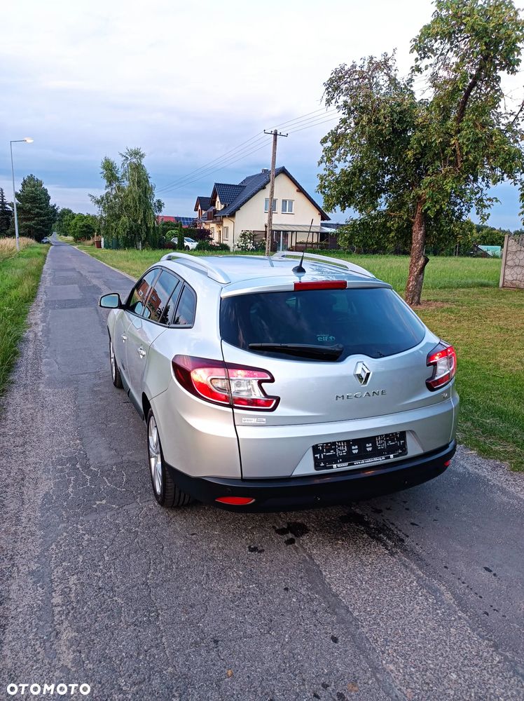 Renault Megane TCe 130 Dynamique - 40