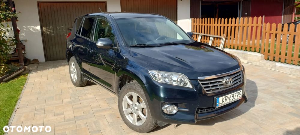 Toyota RAV4 - 10