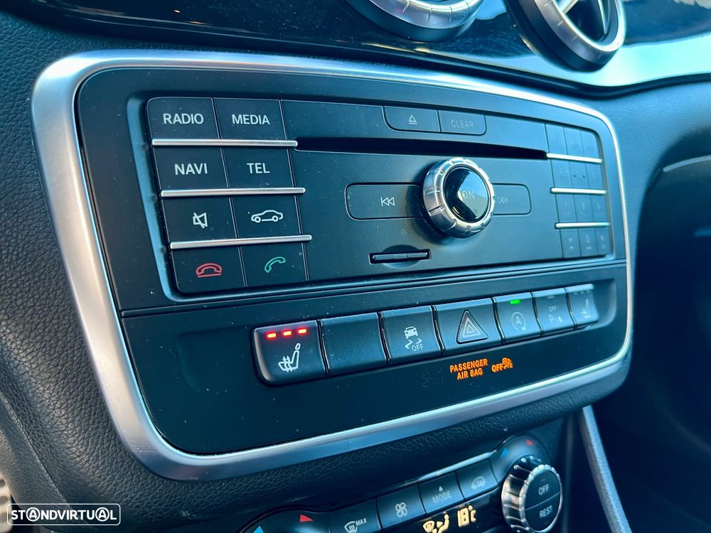 Mercedes-Benz CLA 45 AMG 4Matic 7G-DCT Orange Art Edition - 19