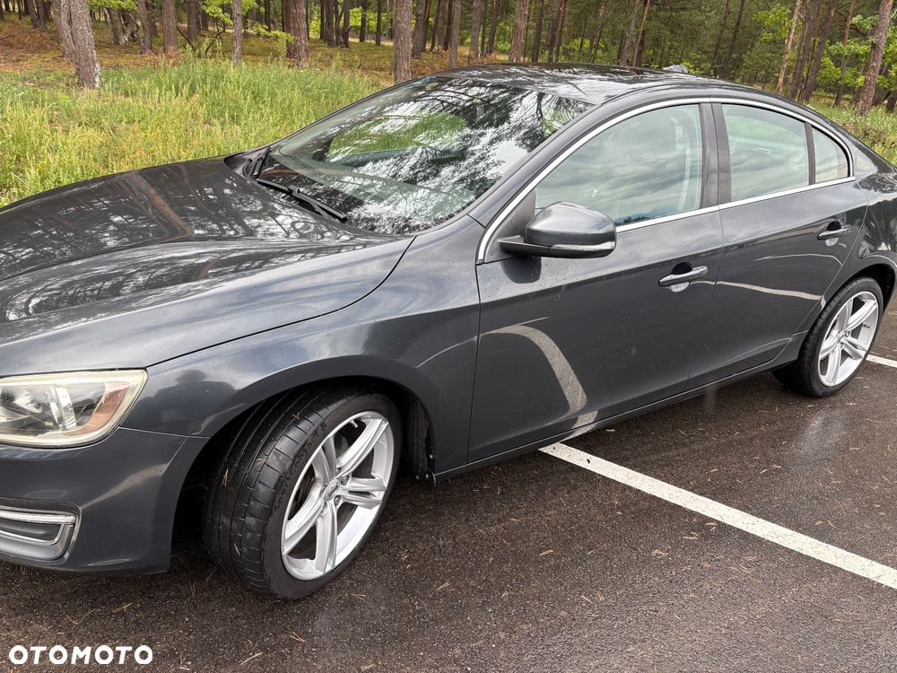 Volvo S60 T5 Drive-E Momentum - 3