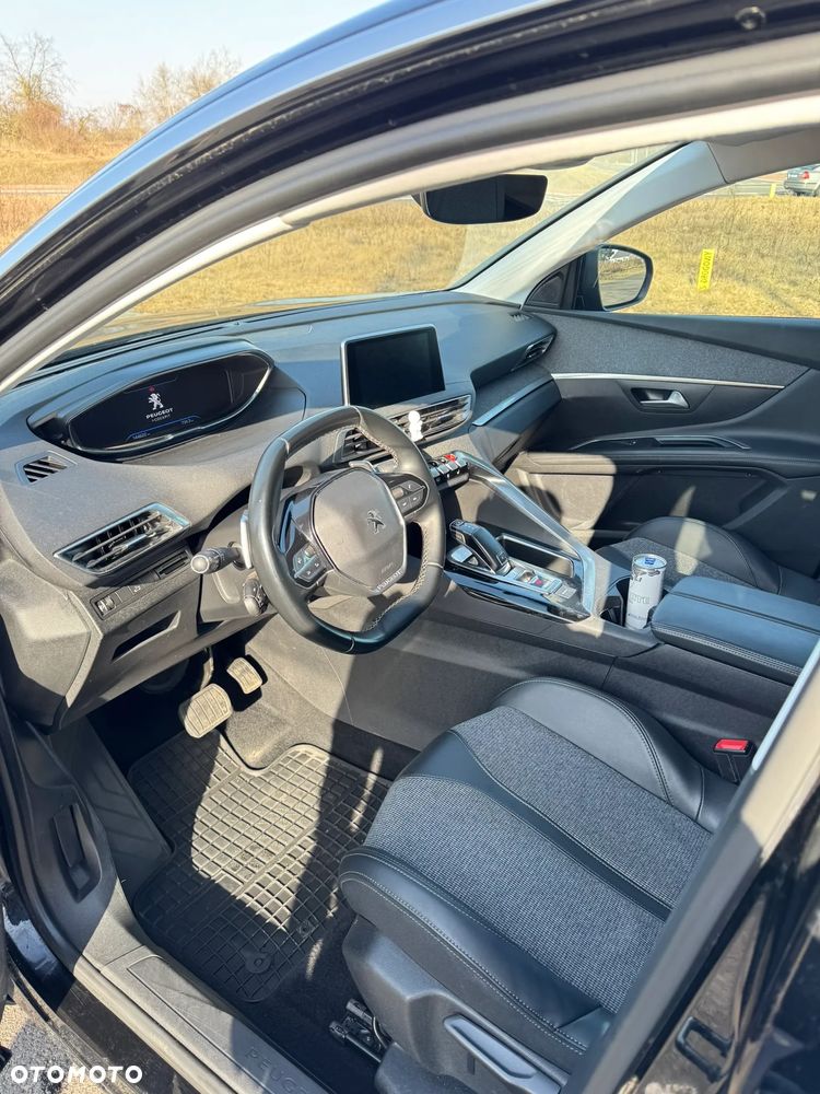 Peugeot 5008 BlueHDi 130 EAT8 Allure Pack - 10