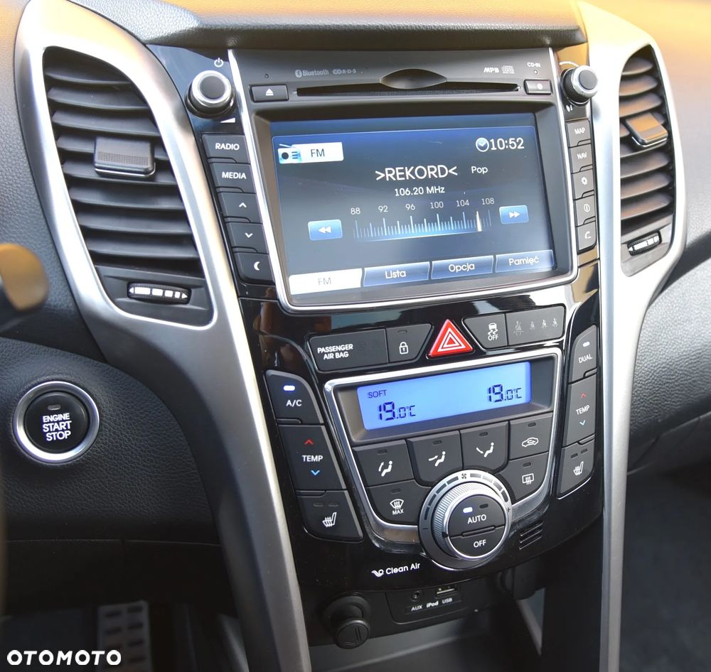 Hyundai i30 blue 1.6 GDI DCT Premium - 28