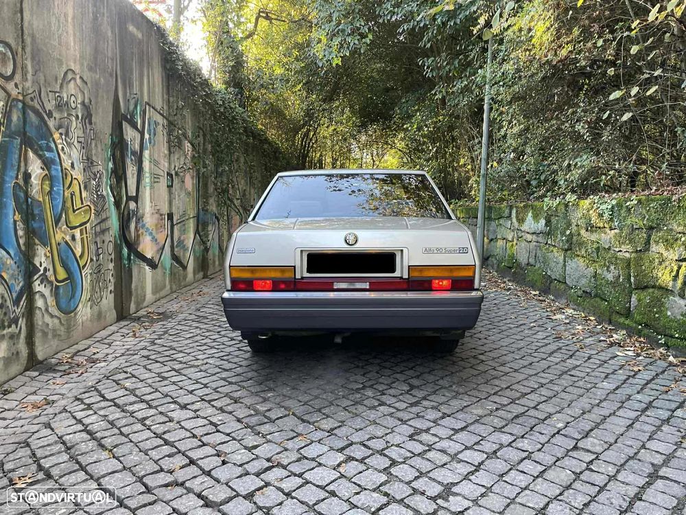 Alfa Romeo 90 2.0 S - 52