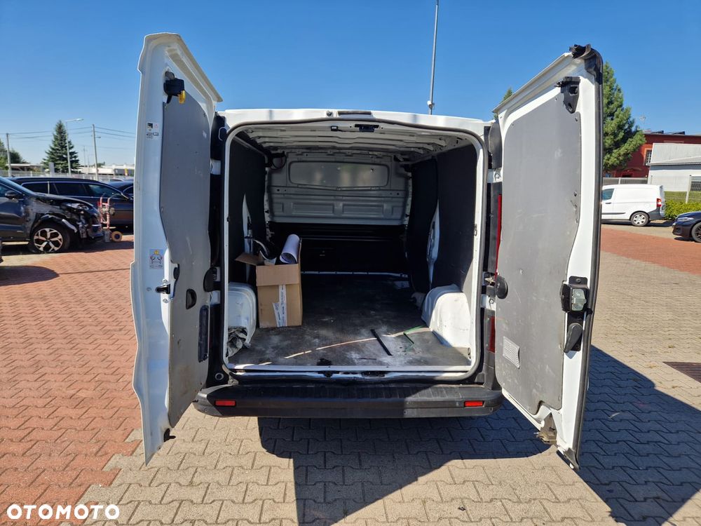 Renault TRAFIC - 12