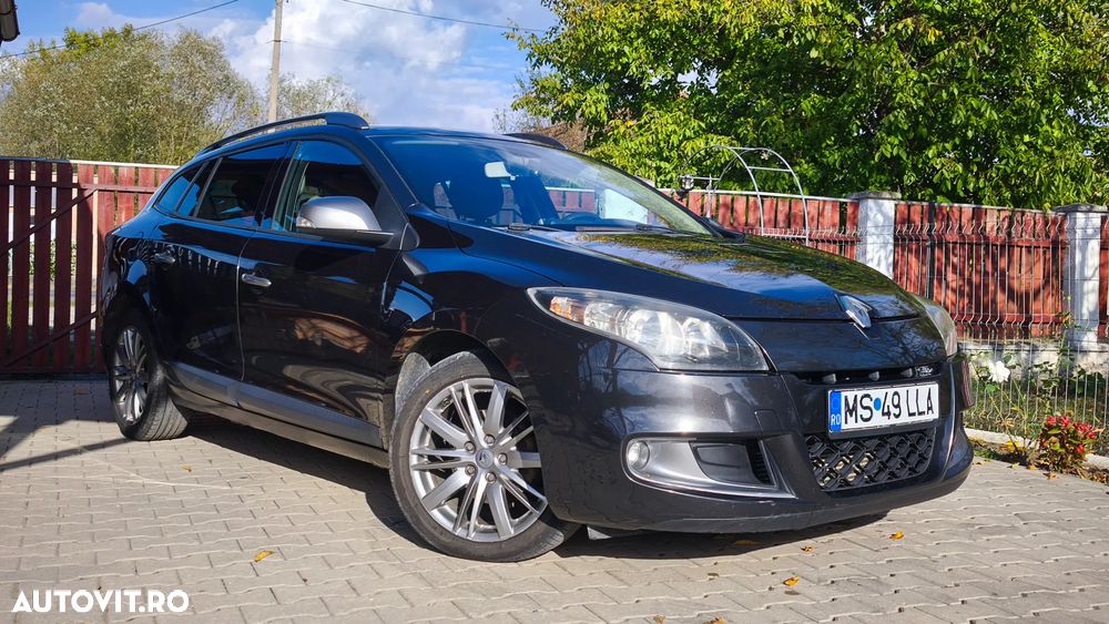 RENAULT Megane