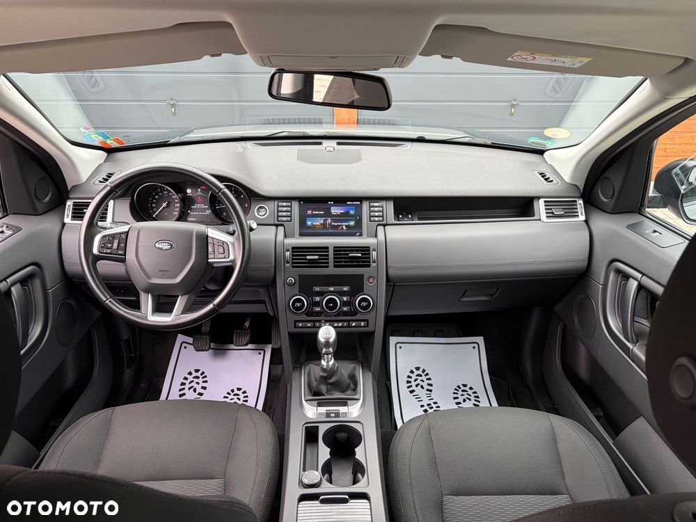 Land Rover Discovery Sport - 19