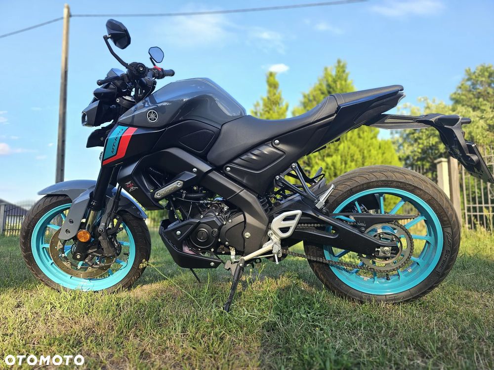 Yamaha MT - 2