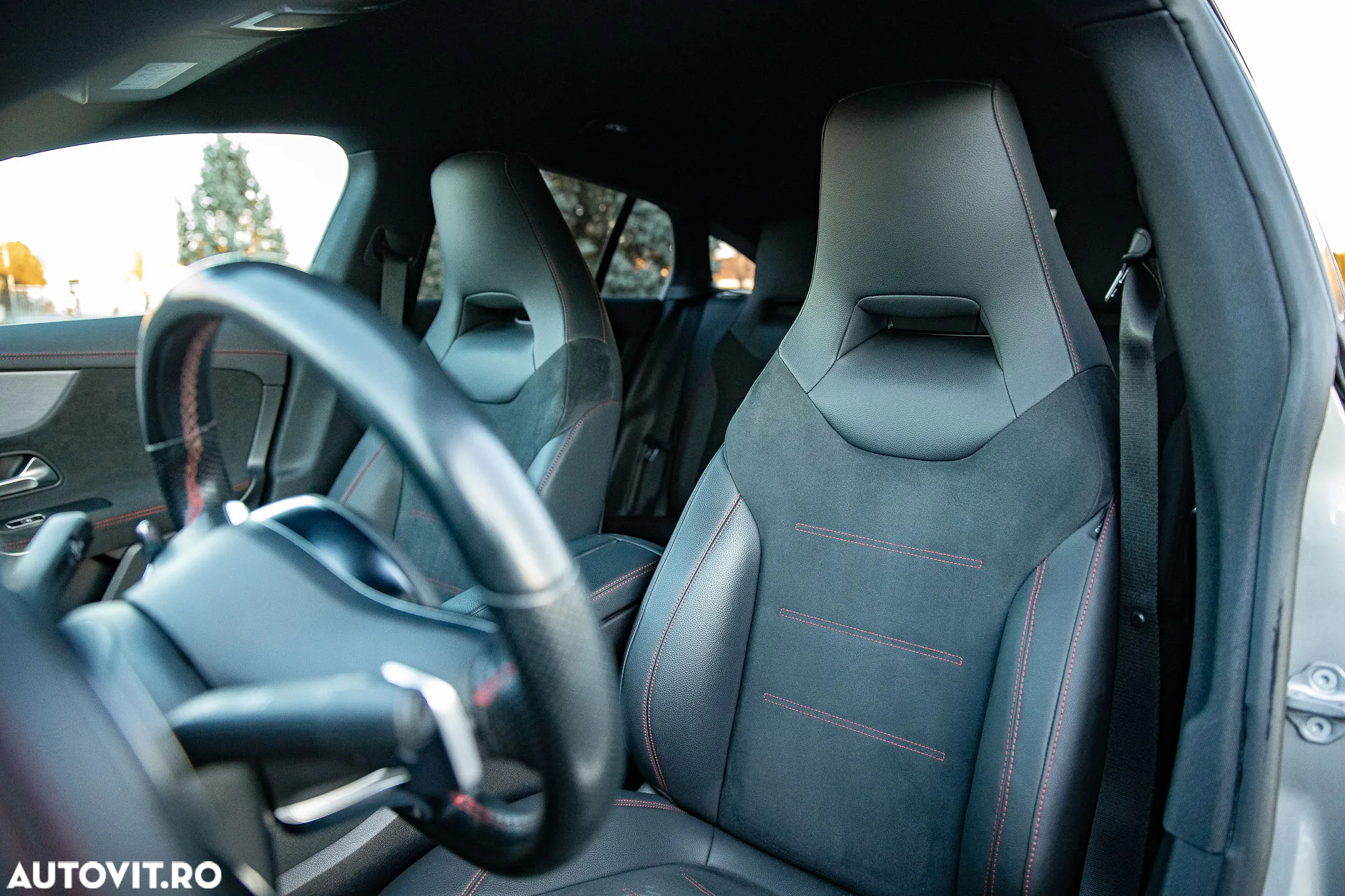 Mercedes-Benz CLA 180 d Shooting Brake 7G-DCT AMG Line - 8