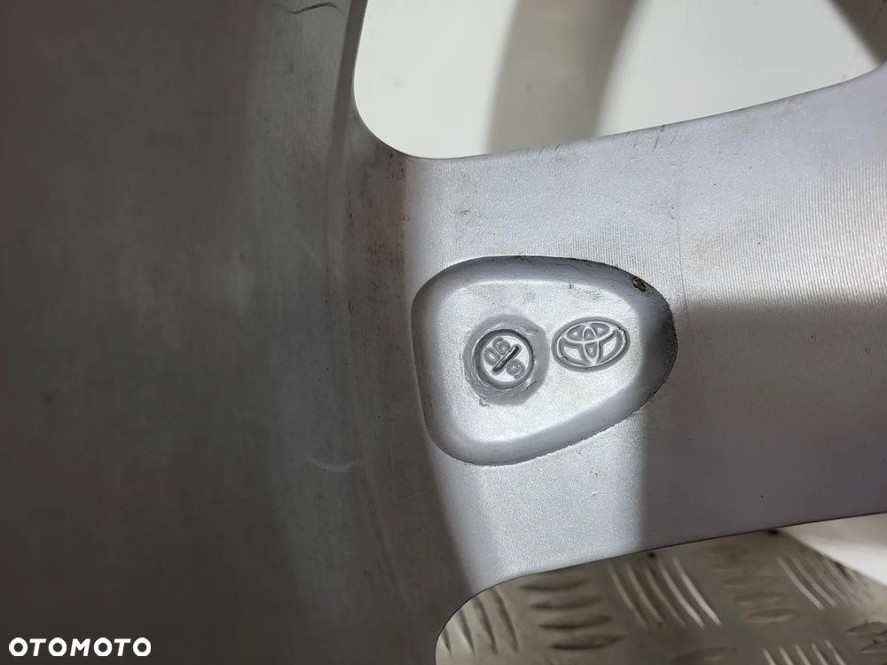 Toyota Rav4 III Felga Aluminiowa 17 - 6