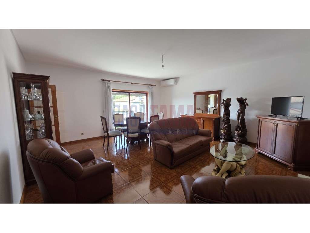 Apartamento T3 Mobilado com Garagem | Bente - Vila Nova de Famalicão - Grande imagem: 2/23
