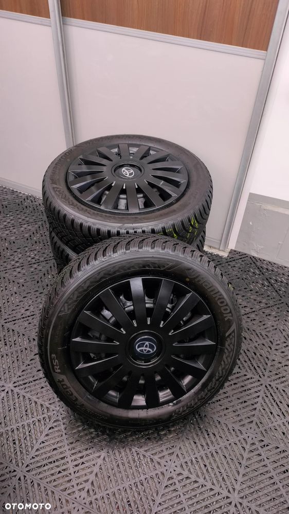 Toyota Yaris - 37