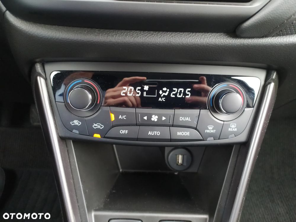 Suzuki SX4 S-Cross 1.5 DualJet Hybrid Premium Plus SP AGS - 30