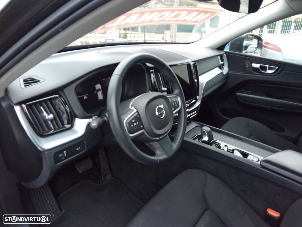 Volvo XC 60 2.0 B4 Inscription Geartronic - 12