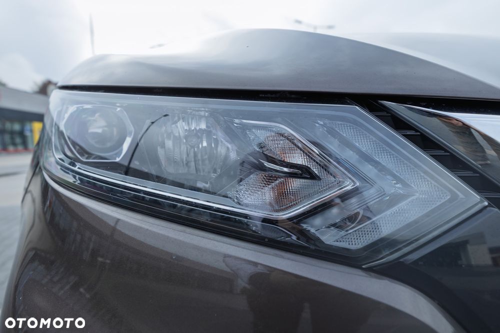 Nissan Qashqai - 17