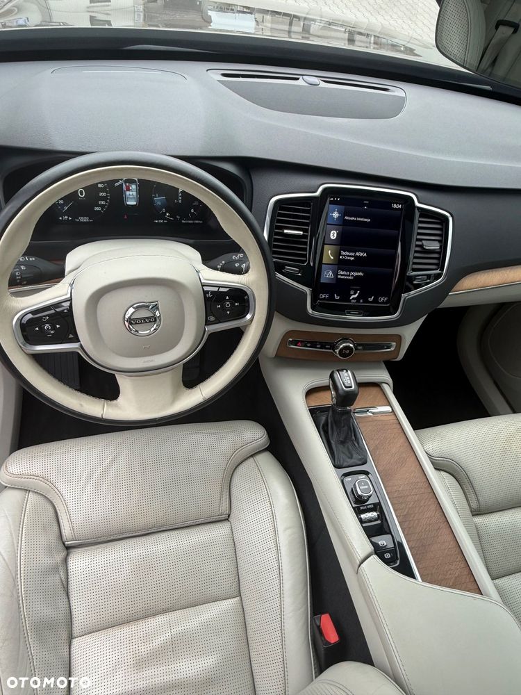 Volvo XC 90 D5 AWD Inscription - 17