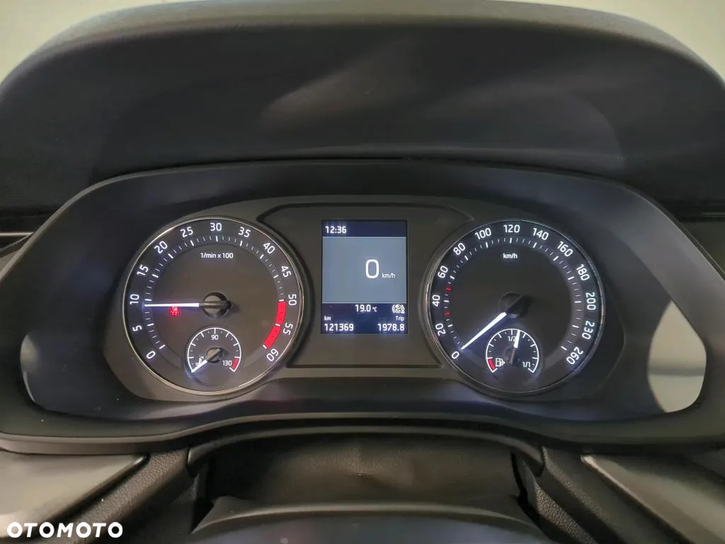 Skoda Octavia 2.0 TDI Ambition - 5