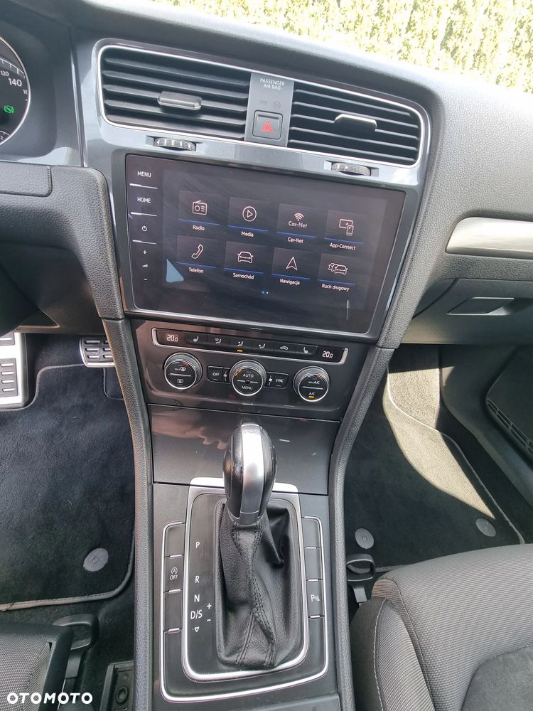 Volkswagen Golf - 13