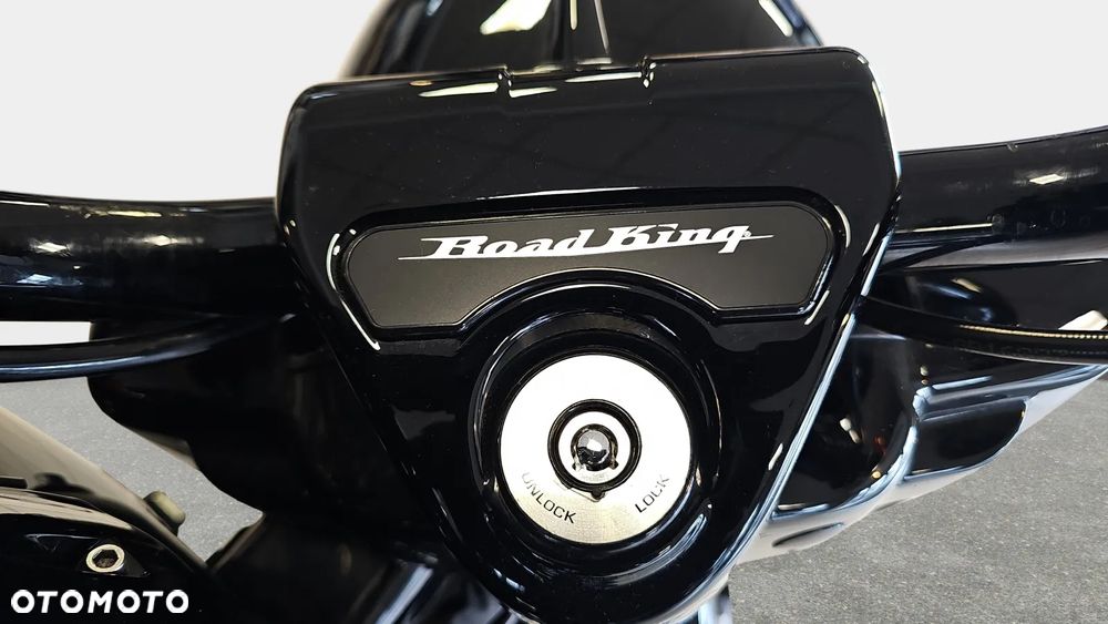 Harley-Davidson Touring Road King - 4