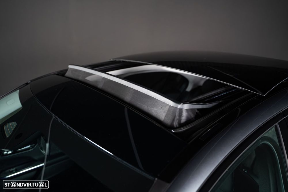 Mercedes-Benz C 300 - 12