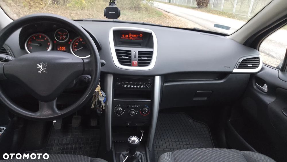 Peugeot 207 1.4 HDi Active - 7