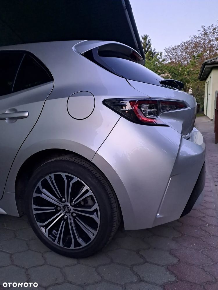 Toyota Corolla - 18