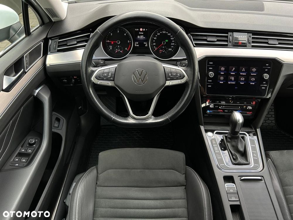 Volkswagen Passat Variant 2.0 TDI EVO Elegance DSG - 7