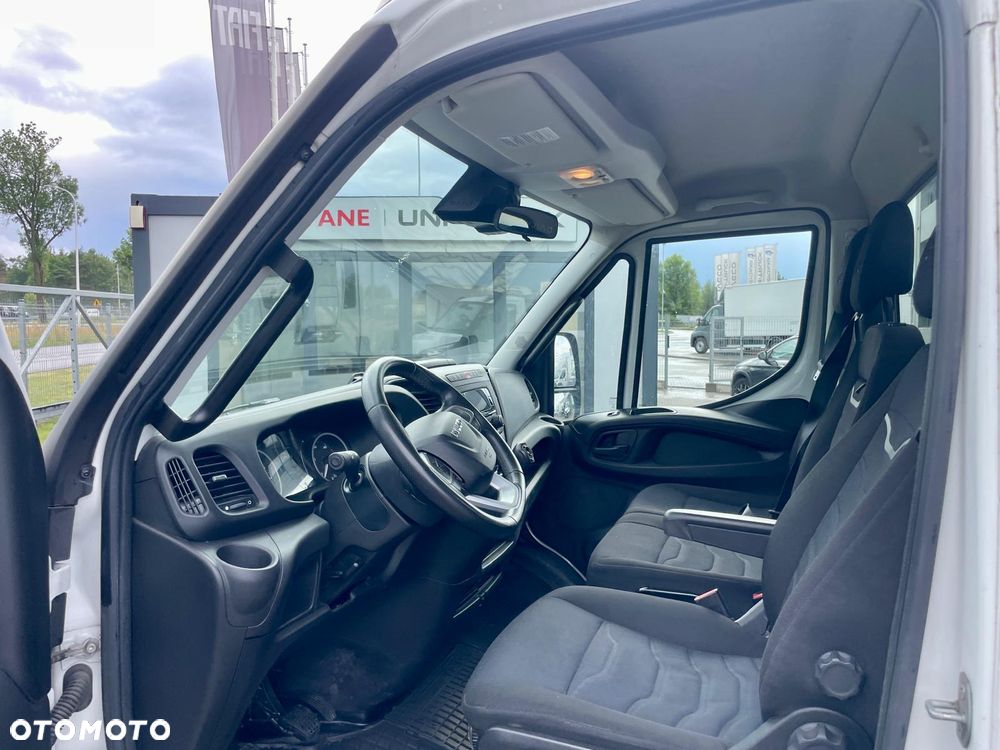 Iveco 50C18 Skrzynia Otwarta 6100x2200  3.0L - 17