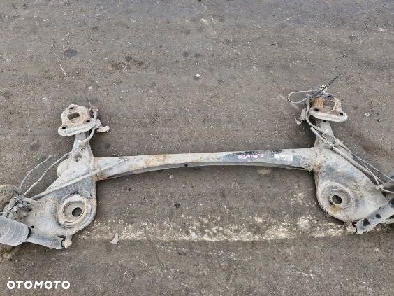 Belka zawieszenia tył / Fiat Grande Punto