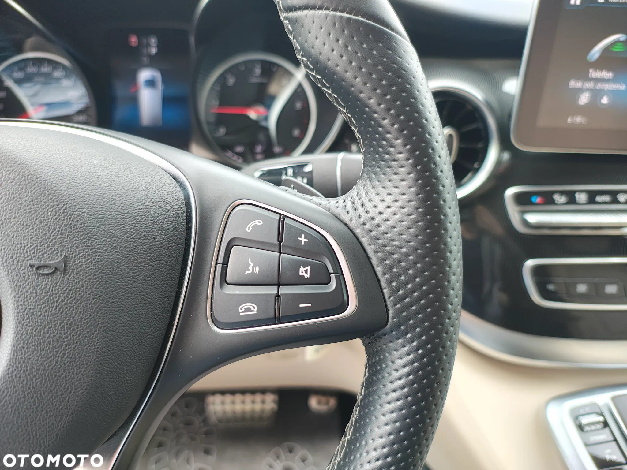 Mercedes-Benz Klasa V 250 d 4-Matic Exclusive 9G-Tronic (d³ugi) - 23